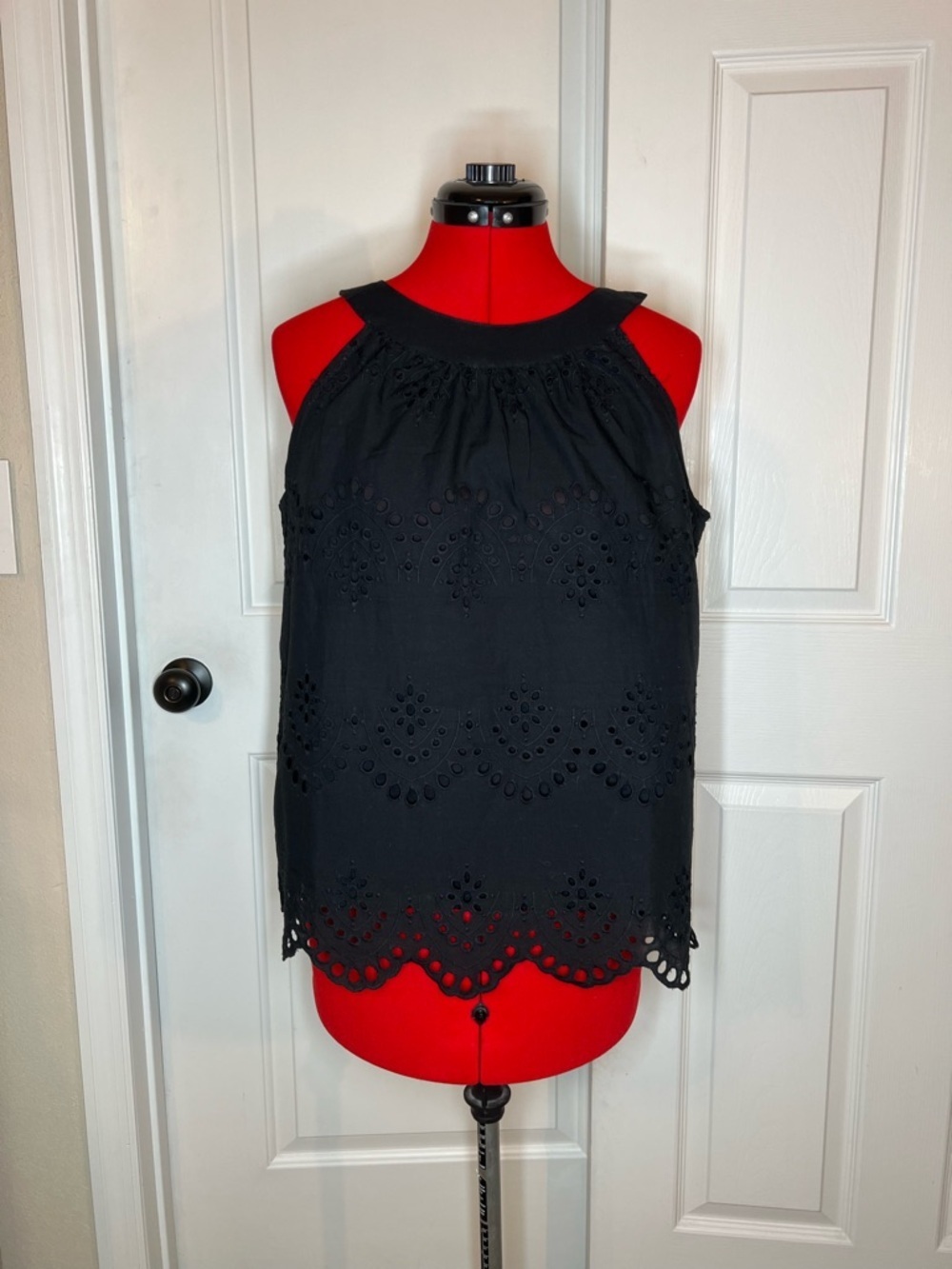 Adiva Eyelet Sleeveless Top Black Lined High Neck Womens Medium NWT